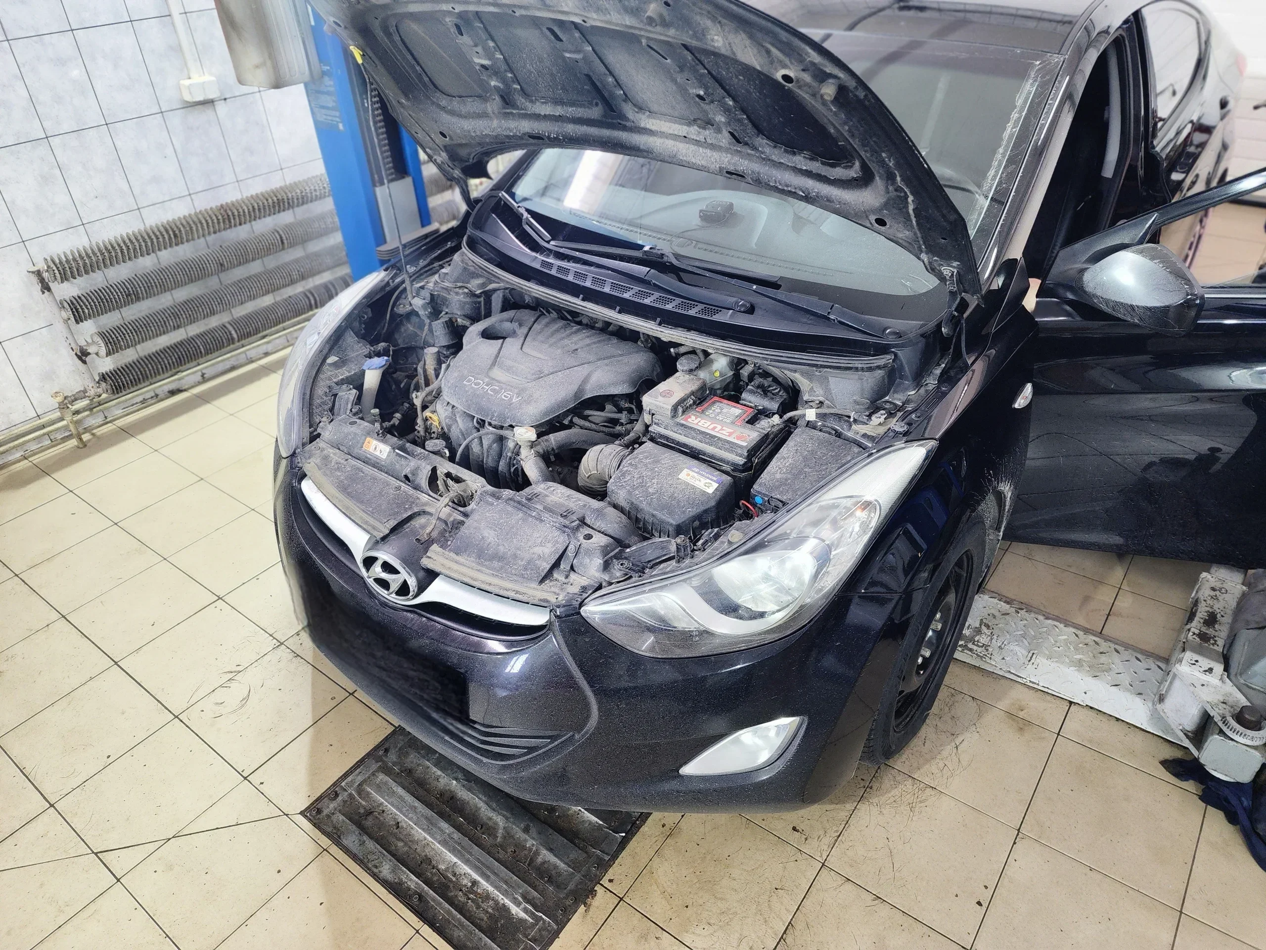 Hyundai Elantra MD стук при маневрах: пример замены муфты ЭУР